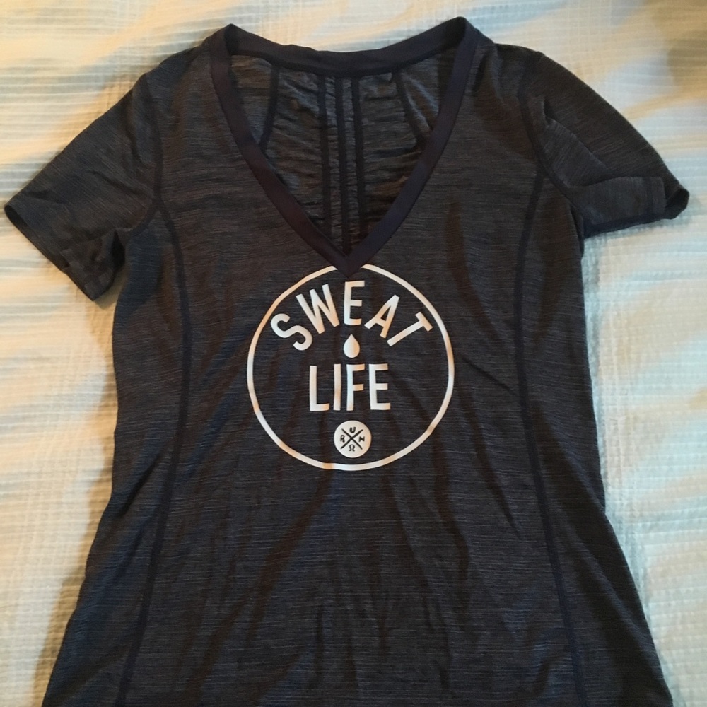 Navy lulu short sleeve shirt